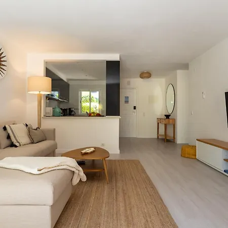 Poolside - Golf & Tennis Court & Pool View * Albufeira