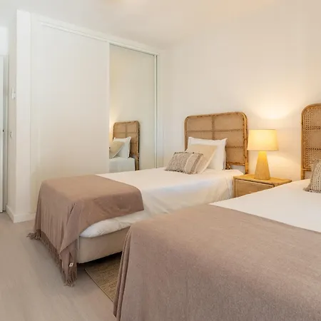 Appartement Poolside - Golf & Tennis Court & Pool View