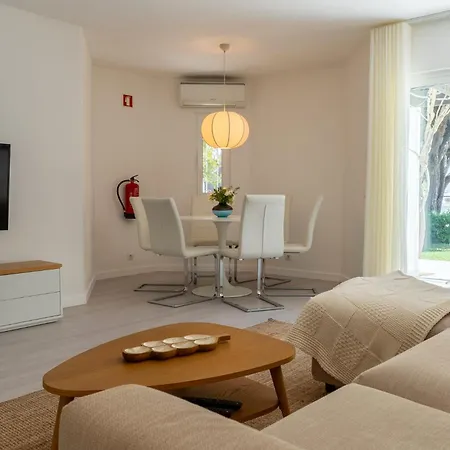 Poolside - Golf & Tennis Court & Pool View Appartement